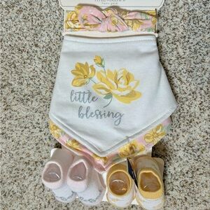 NWT Baby Girl 5 piece set with headband, 2 bibs, and 2 booties